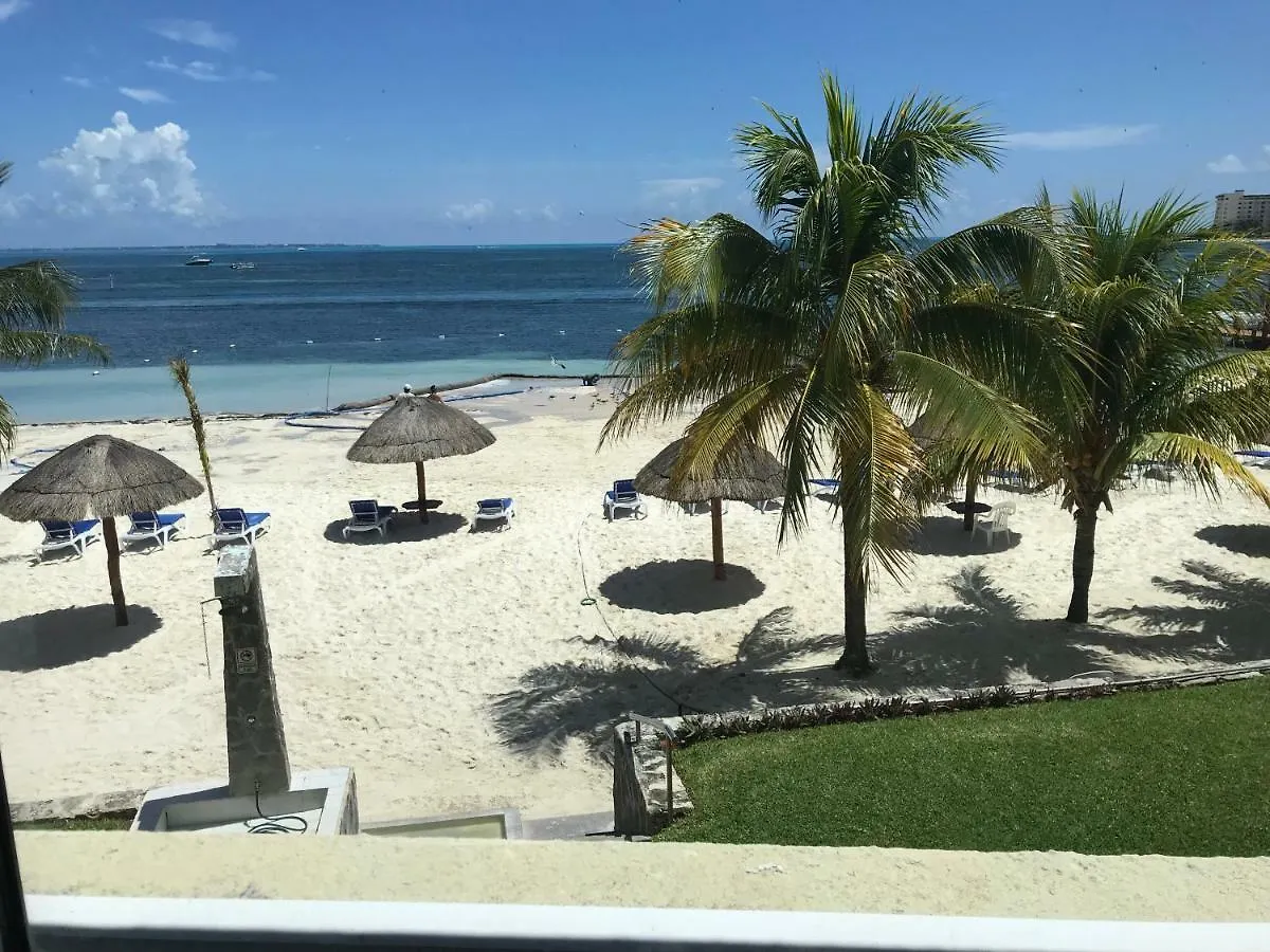 Bellamar Condominiums 206 Cancún